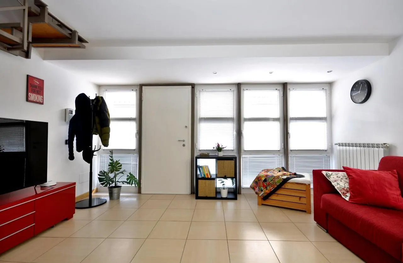 شقة Loft Ristrutturato Vicino M4 Argonne - San Benigno ميلان إيطاليا