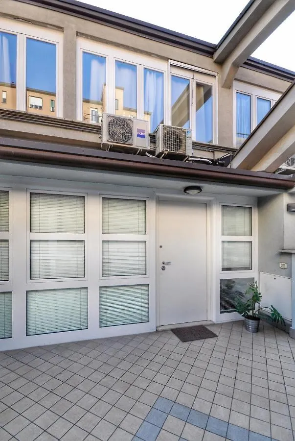 Loft Ristrutturato Vicino M4 Argonne - San Benigno ميلان