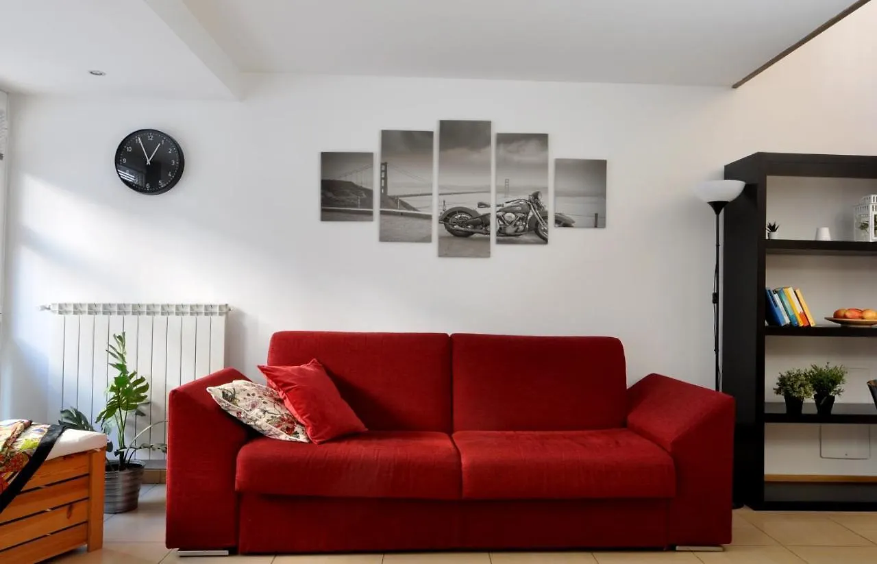 Apartment Loft Ristrutturato Vicino M4 Argonne - San Benigno Milan