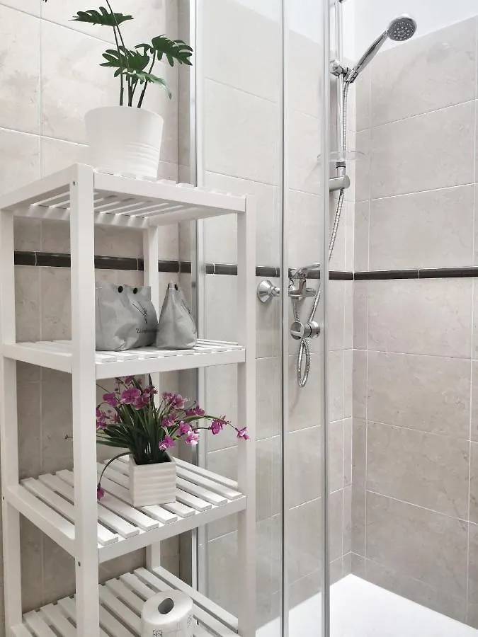 Loft Ristrutturato Vicino M4 Argonne - San Benigno Milan Apartment